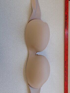 Warners Beige Strapless Bra Size 34B